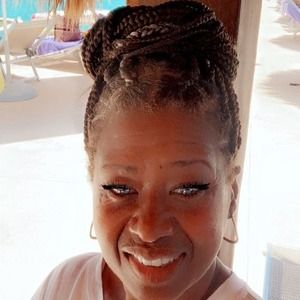 Meet your Posher, Priscilla